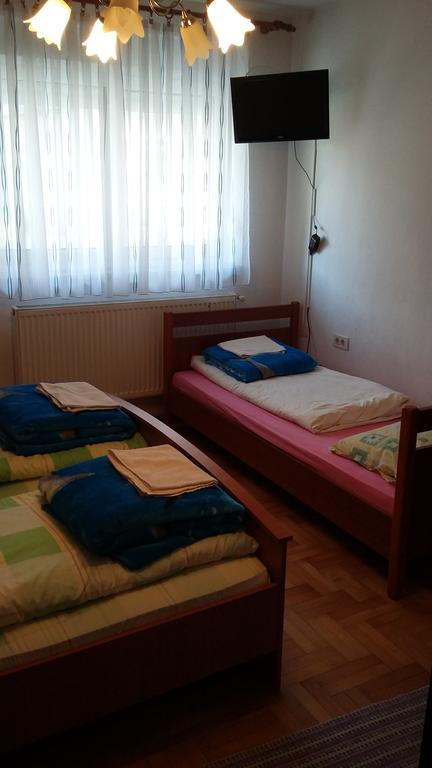 Guest House Potok Lokve Exterior foto
